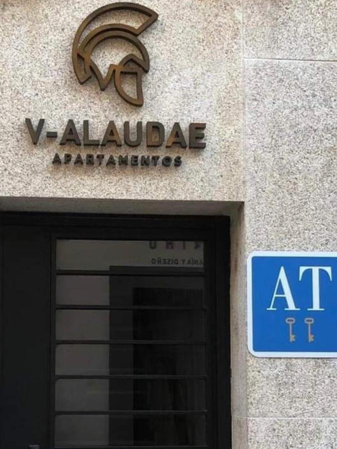 Alaudae Apartamentos -Centro- Garaje Privado-Jacuzzi Exterior Bajo Peticion - Μέριδα Εξωτερικό φωτογραφία