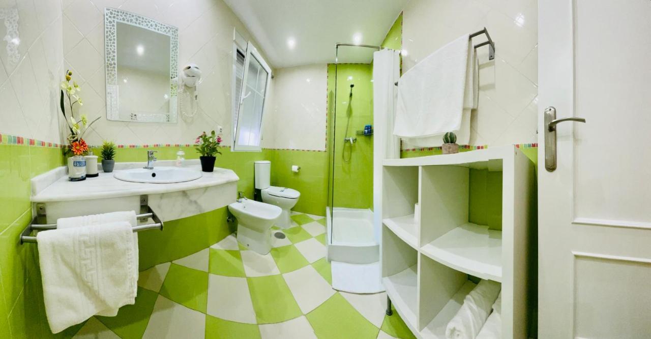 Alaudae Apartamentos -Centro- Garaje Privado-Jacuzzi Exterior Bajo Peticion - Μέριδα Εξωτερικό φωτογραφία