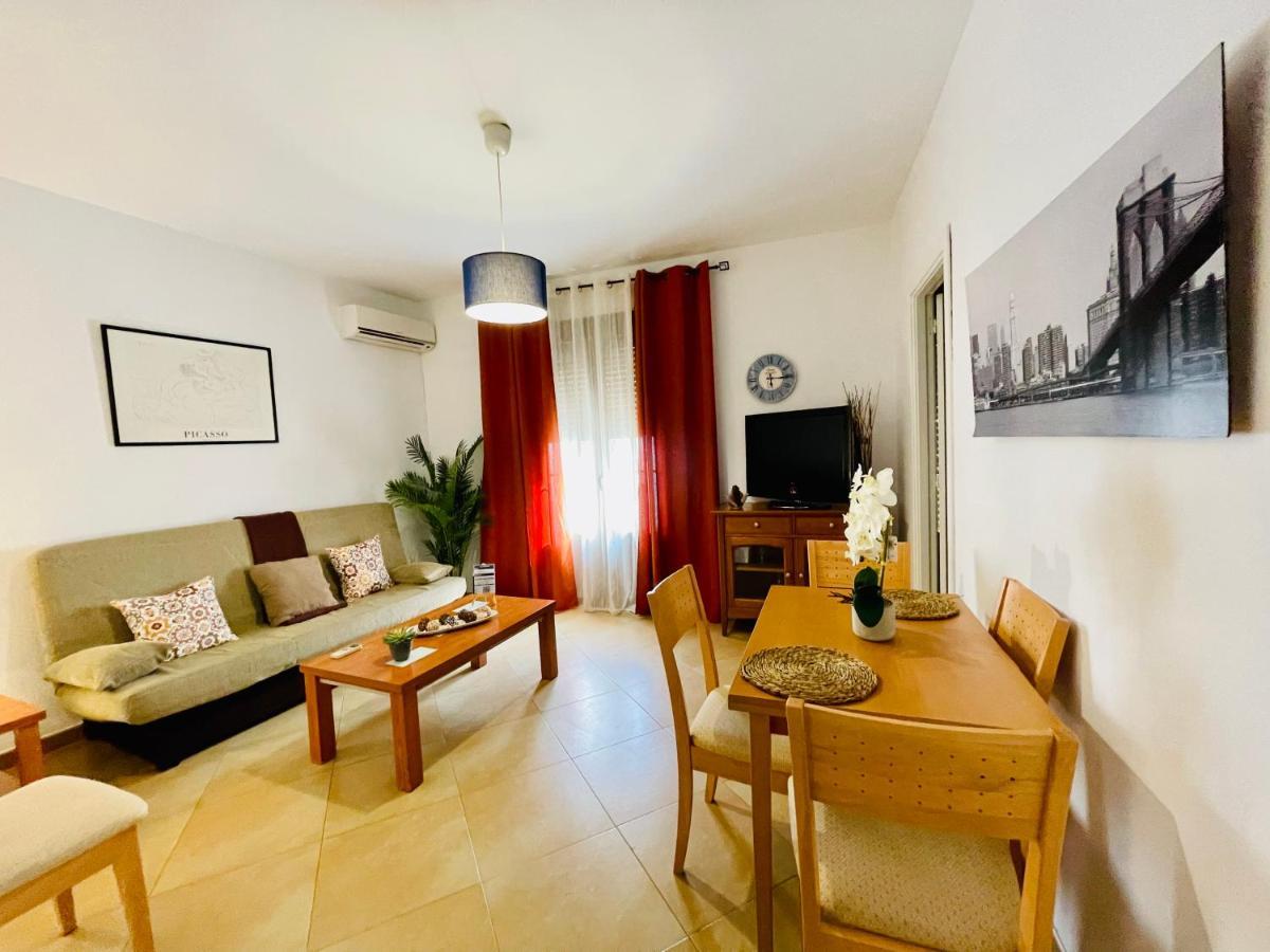 Alaudae Apartamentos -Centro- Garaje Privado-Jacuzzi Exterior Bajo Peticion - Μέριδα Εξωτερικό φωτογραφία