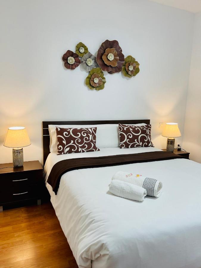 Alaudae Apartamentos -Centro- Garaje Privado-Jacuzzi Exterior Bajo Peticion - Μέριδα Εξωτερικό φωτογραφία