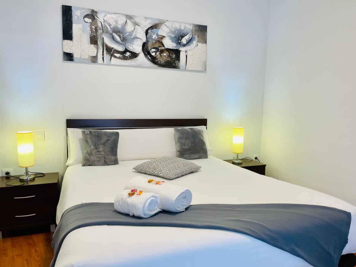 Alaudae Apartamentos -Centro- Garaje Privado-Jacuzzi Exterior Bajo Peticion - Μέριδα Εξωτερικό φωτογραφία
