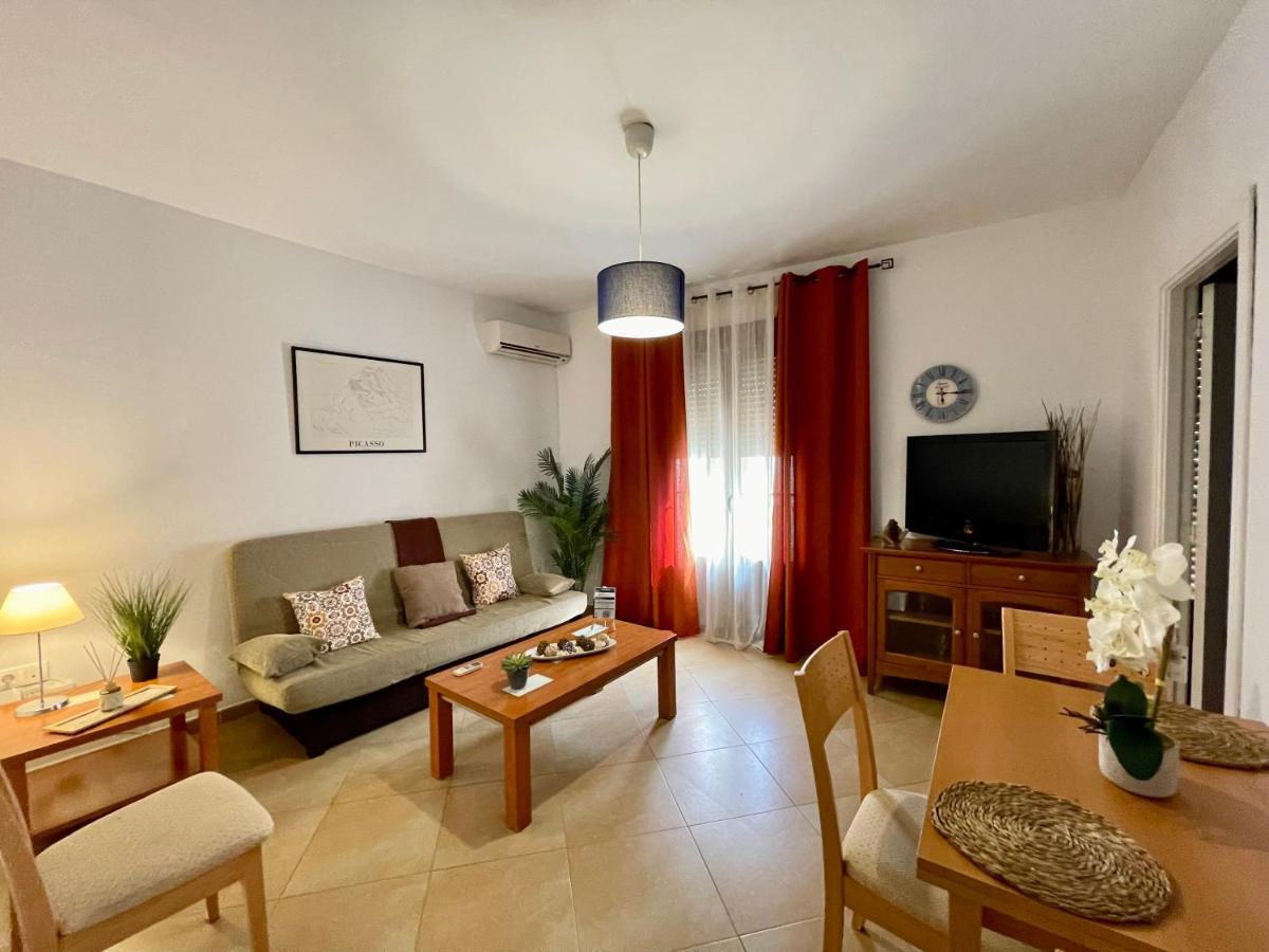Alaudae Apartamentos -Centro- Garaje Privado-Jacuzzi Exterior Bajo Peticion - Μέριδα Εξωτερικό φωτογραφία