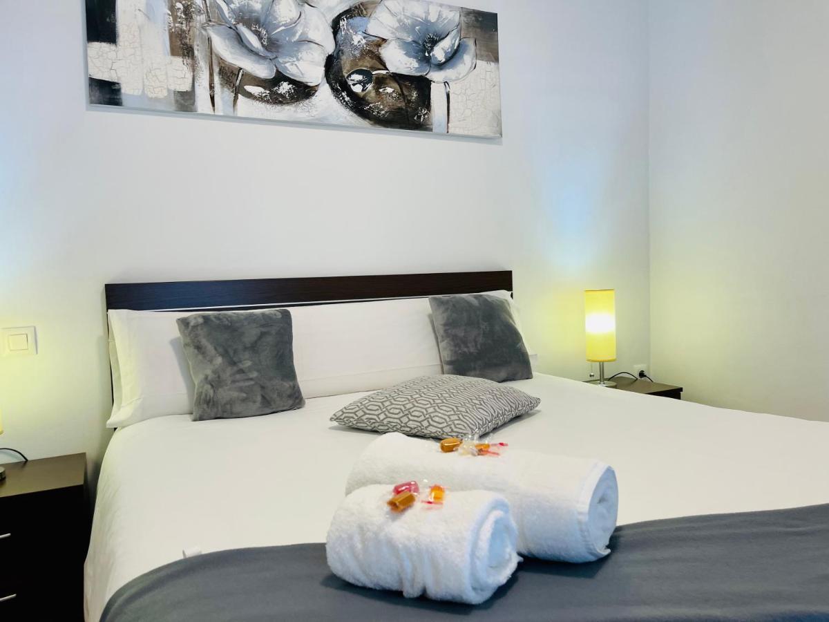 Alaudae Apartamentos -Centro- Garaje Privado-Jacuzzi Exterior Bajo Peticion - Μέριδα Εξωτερικό φωτογραφία