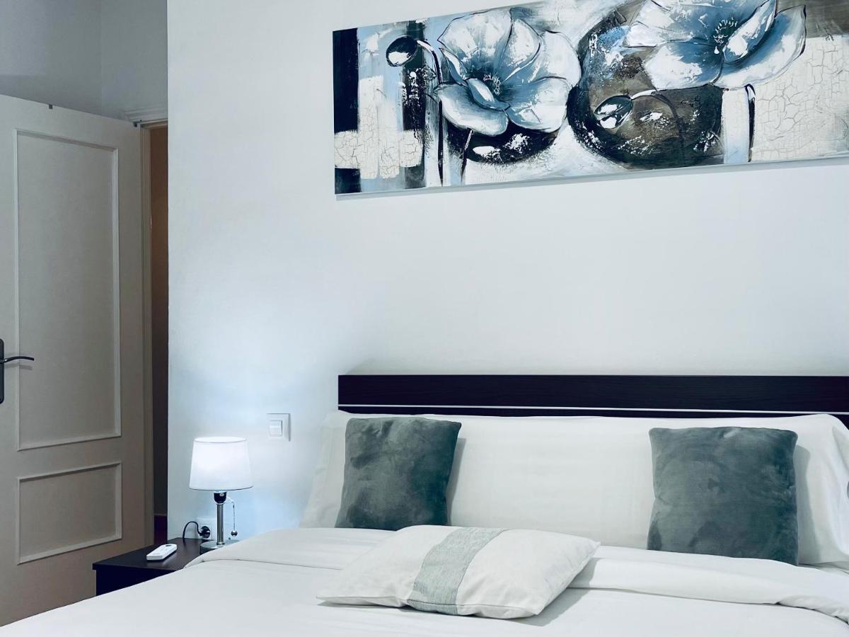 Alaudae Apartamentos -Centro- Garaje Privado-Jacuzzi Exterior Bajo Peticion - Μέριδα Εξωτερικό φωτογραφία