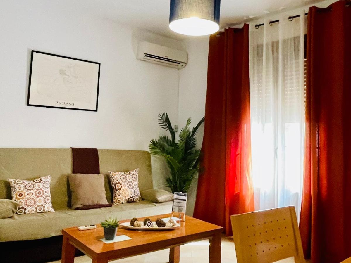 Alaudae Apartamentos -Centro- Garaje Privado-Jacuzzi Exterior Bajo Peticion - Μέριδα Εξωτερικό φωτογραφία